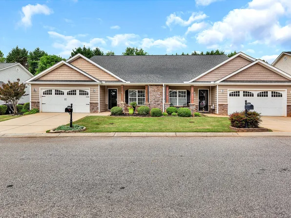 43 Hillsborough Dr, Anderson, SC 29621
