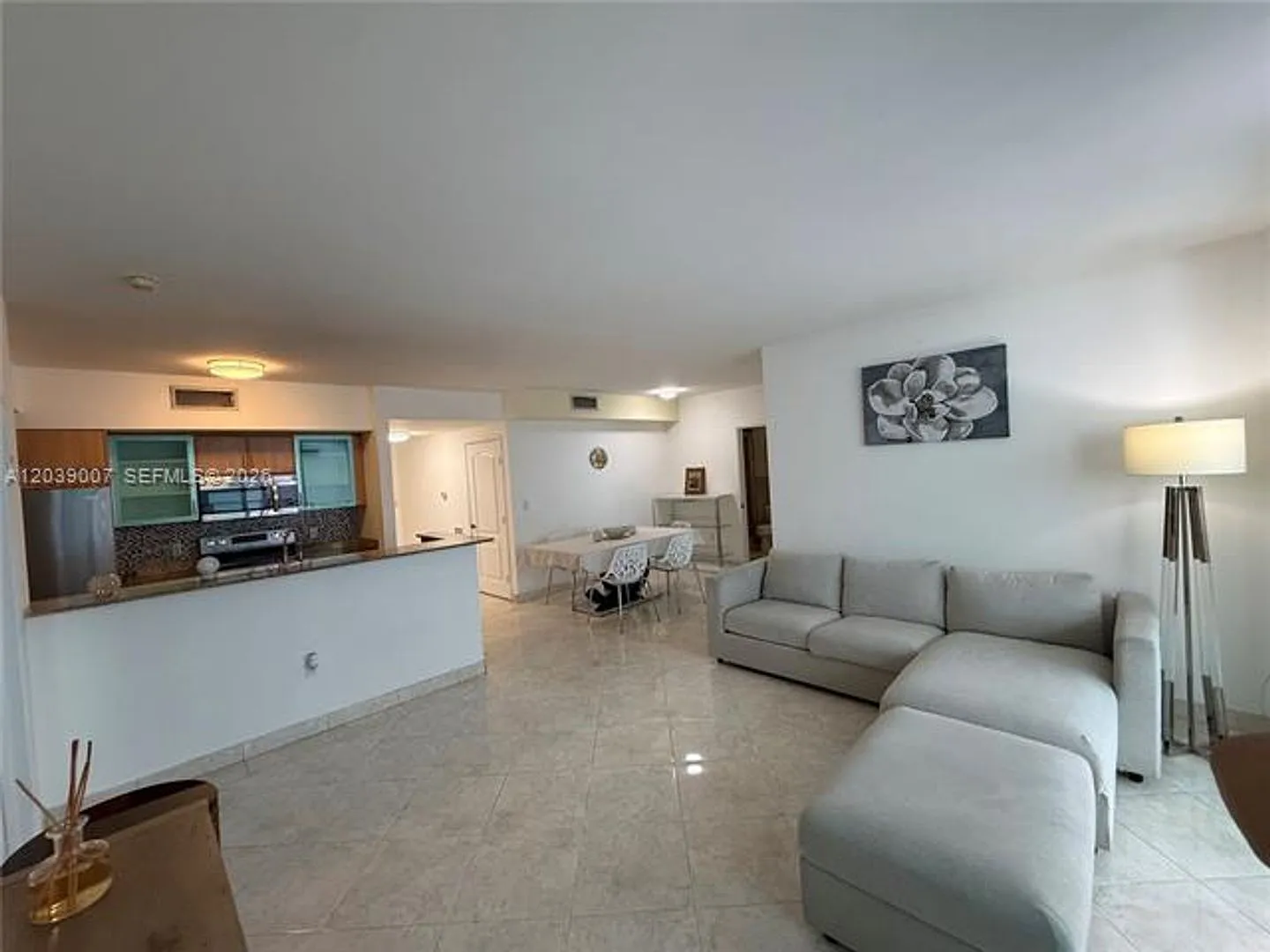 17555 Atlantic Blvd cu-1103, Sunny Isles Beach, FL 33160 — Photo 1