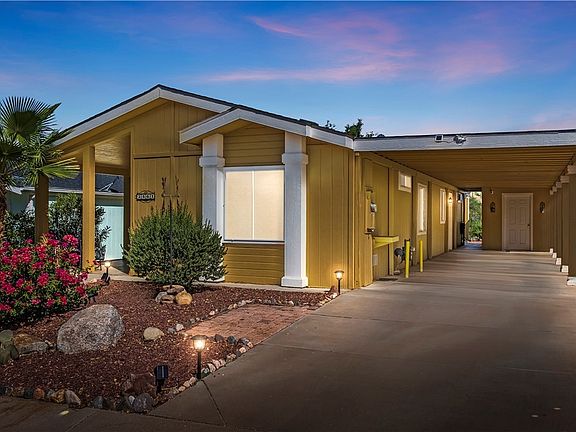 5th image of 2561 Hillcrest Park Drive