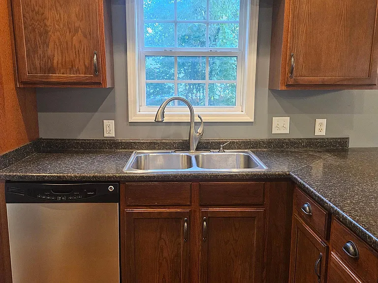 1309 Fisk Rd — Photo 13