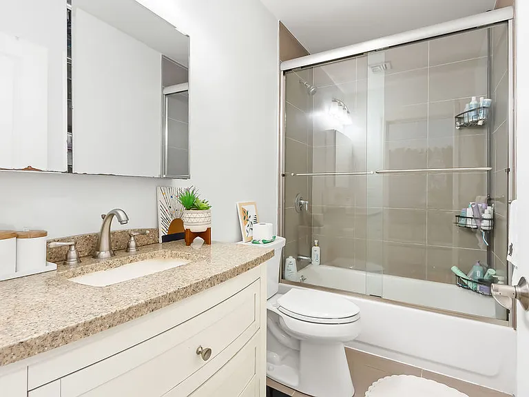 142 Boston St #3 — Photo 12