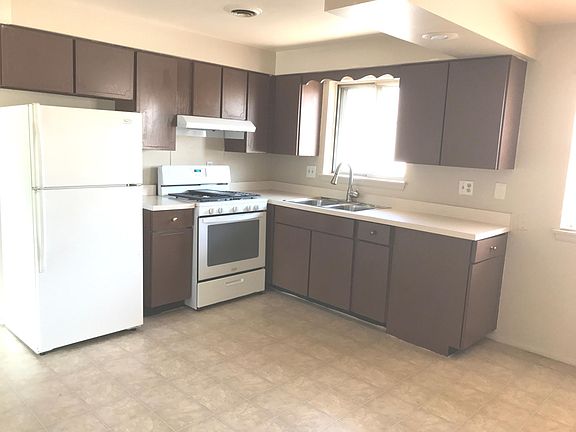 4th image of 2525 W Wardcliffe Dr