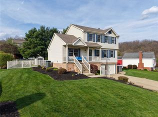 33 Ross Hollow Rd, Pittsburgh, PA 15239