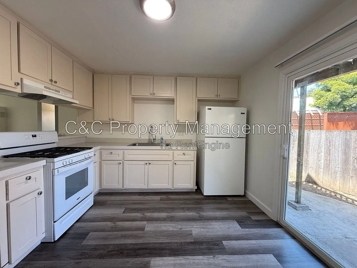 3 bed, 1.0 bath, $3,695 — Photo 2