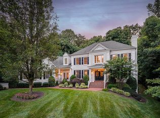 3201 Sarah Joan Ct, Oakton, VA 22124