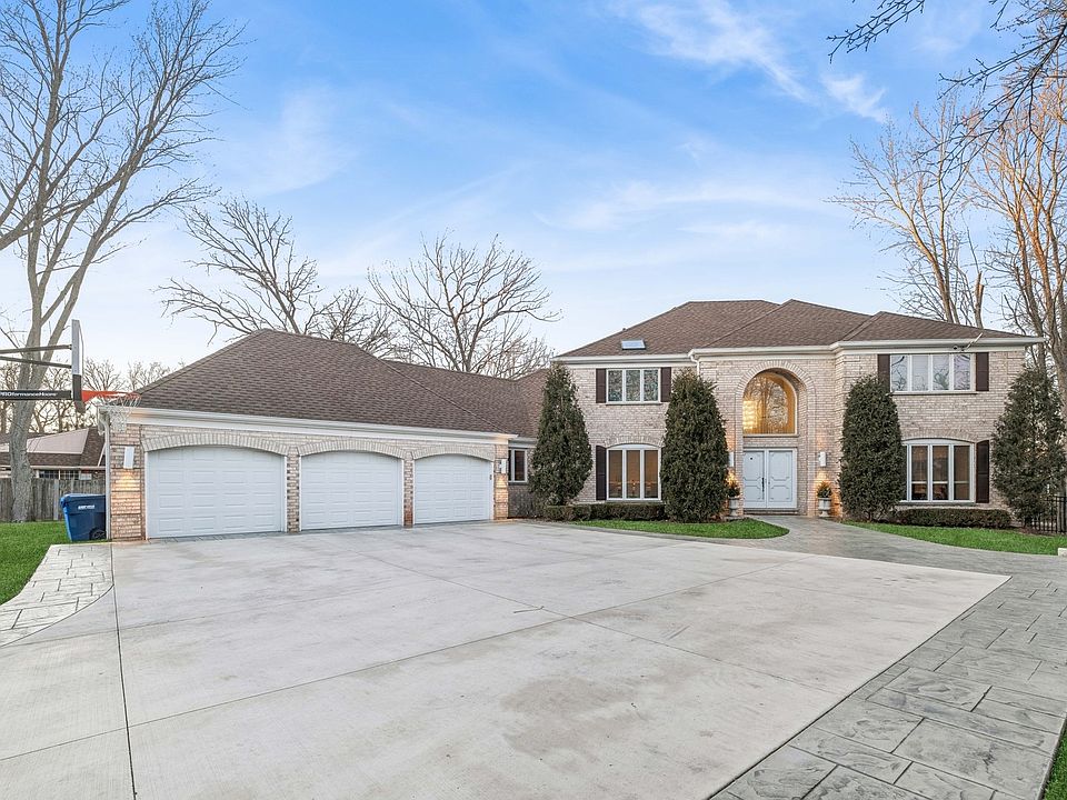 1895 Clavey Rd, Highland Park, IL 60035 | Zillow