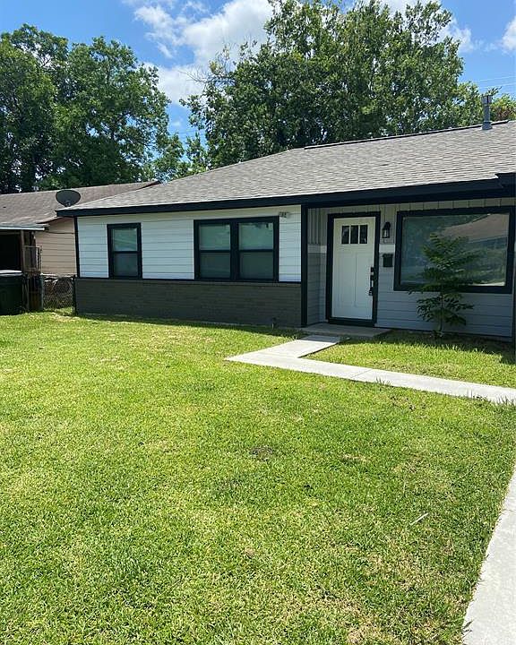 2nd image of 10314 Rosehaven Dr