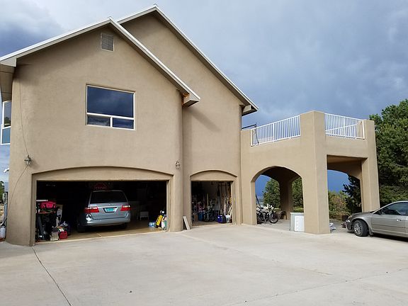 4th image of 39 Western Saddle Dr