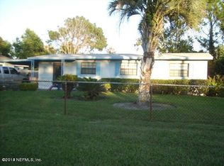 984 Sailfish Dr, Atlantic Beach, FL 32233