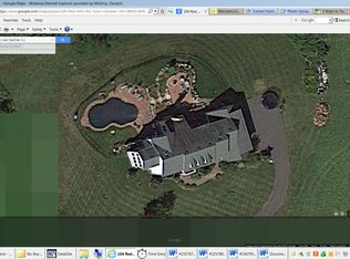 104 Red Mill Rd, Glen Gardner, NJ 08826