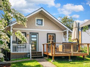 917 NE 72nd St, Seattle, WA 98115