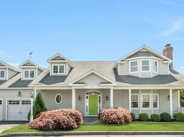 12 Winding Way #12, Trumbull, CT 06611