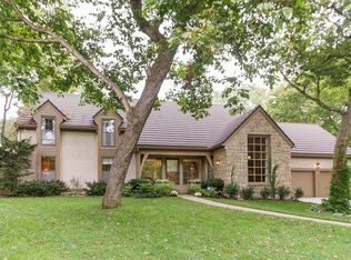 9877 W 83rd St, Overland Park, KS 66204