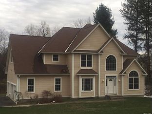 1158 Beekman Rd, Hopewell Junction, NY 12533