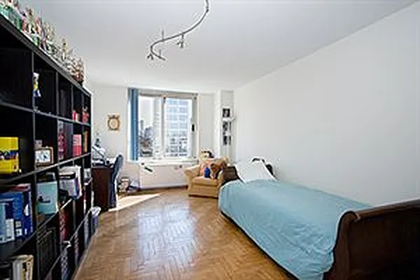 Sold by Douglas Elliman | media 15