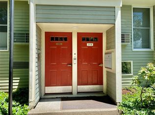 274 S Main St APT 33, Providence, RI 02903
