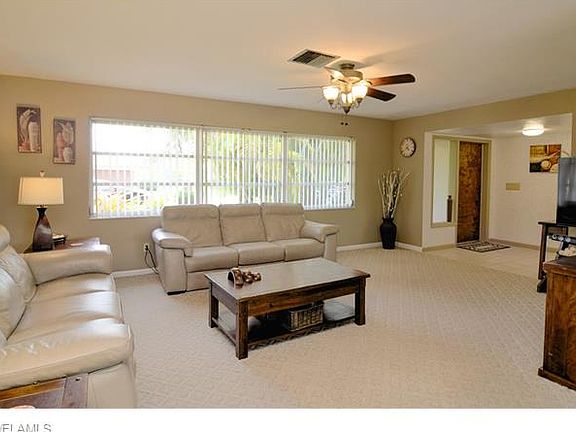3rd image of 123 SW 59th Ter