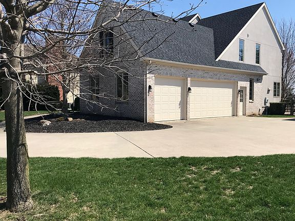 2nd image of 1521 Cobblestone Dr