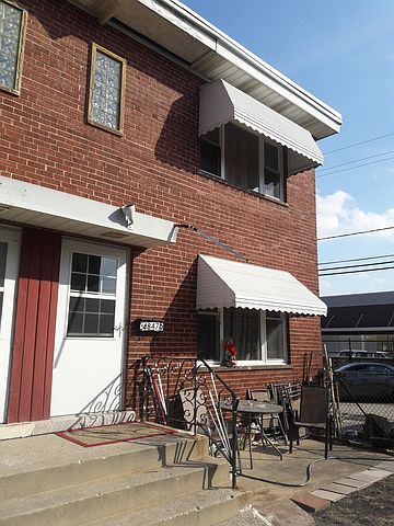 1st image of 4847 Enfield Ave #D