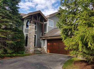1171 Cedar Ln, Bay Harbor, MI 49770