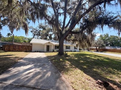 900 OAK DRIVE, Leesburg, FL, 34748