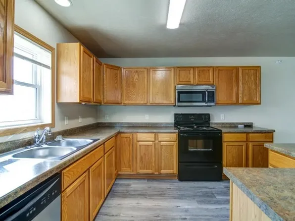 Meadow Ridge Apartments