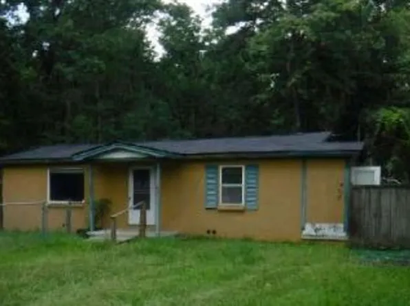 2720 Wheaton St, North Charleston, SC 29406