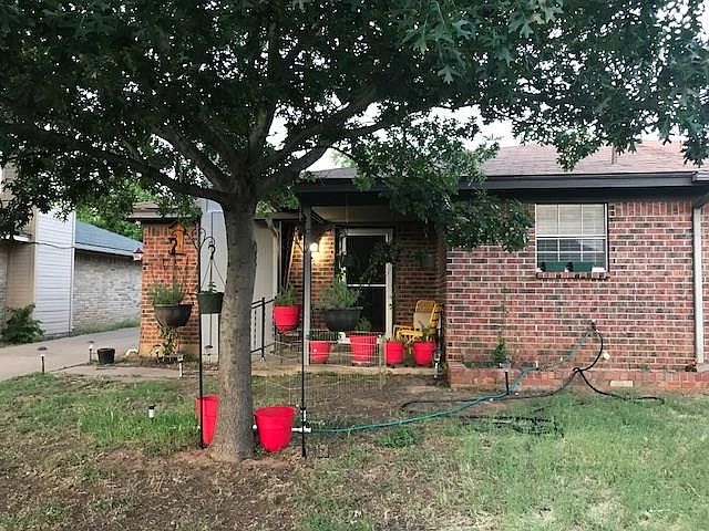 1st image of 2507 Indigo Ln