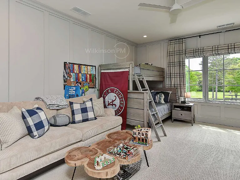 9705 Saddle Ave — Photo 60