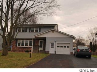 20 McIntosh St, Liverpool, NY 13090