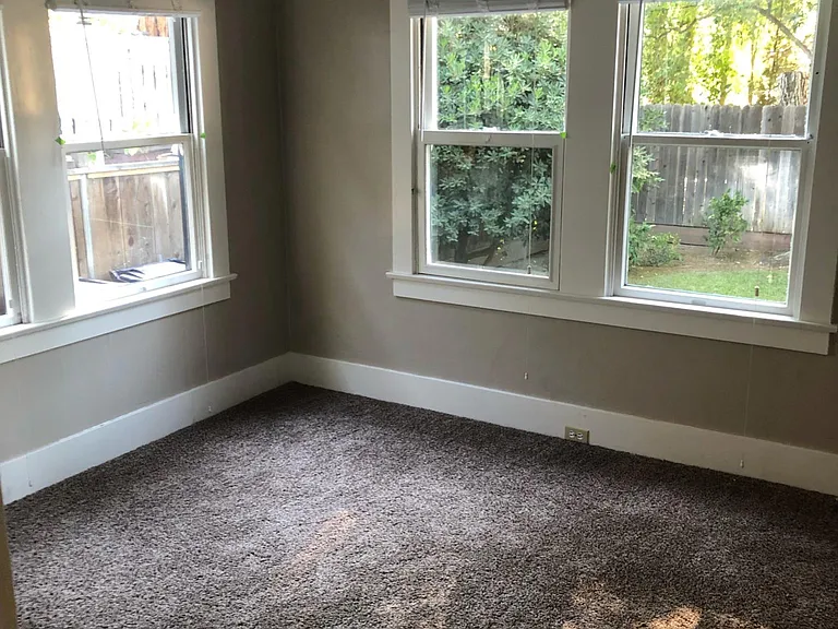 Back bedroom