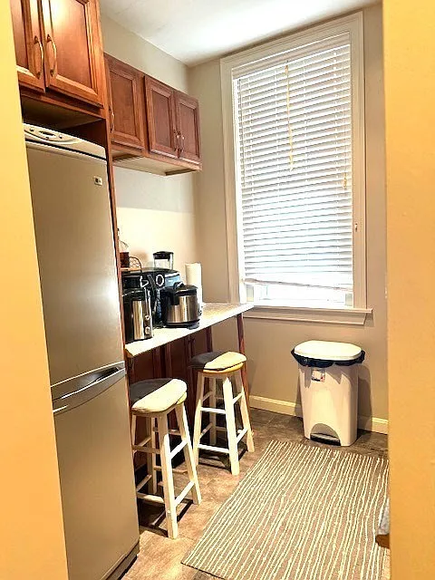 1 bed, 1.0 bath, 330 sqft, $2,300 — Photo 4