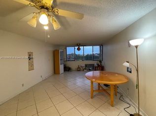 8020 Hampton Blvd APT 501, North Lauderdale, FL 33068