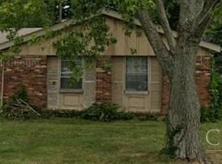 606 Ridge Rd, Lebanon, OH 45036