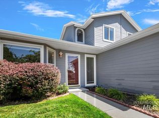 5656 S Snapdragon Pl, Boise, ID 83716