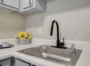 Cameron Apartments, Las Vegas, NV 89102