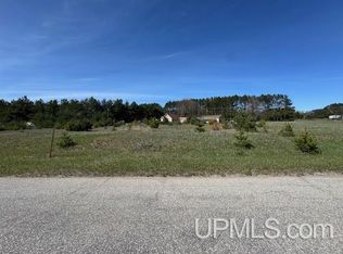 Theater 16.8 Dr, Escanaba, MI 49829