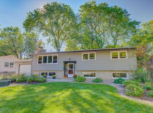 5109 Holiday Dr, Madison, WI 53711