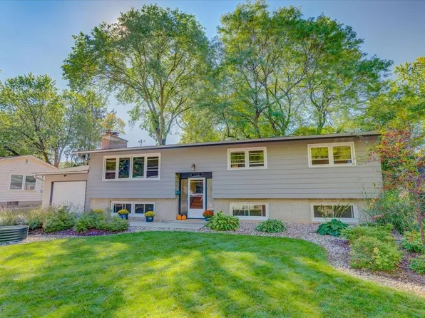 5109 Holiday Drive, Madison, WI 53711