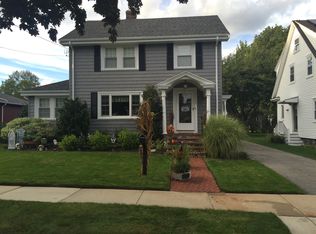 24 Lovell Rd, Melrose, MA 02176