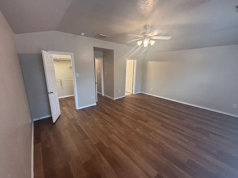 8805 Elm Drake Ln — Photo 27