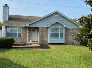 202 Township Dr, Hendersonville, TN 37075