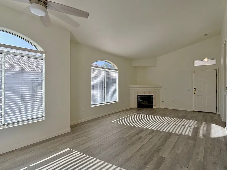700 Carnegie St #1424 — Photo 6