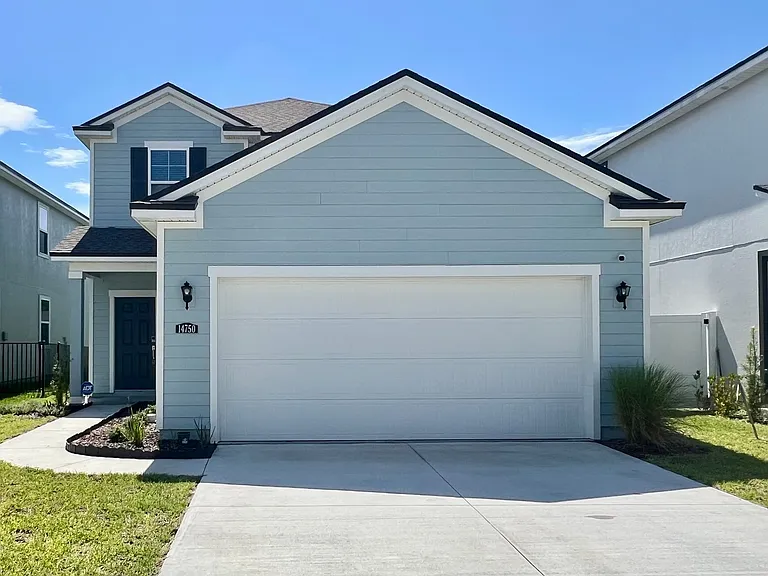 14750 Cashew Ave — Photo 1