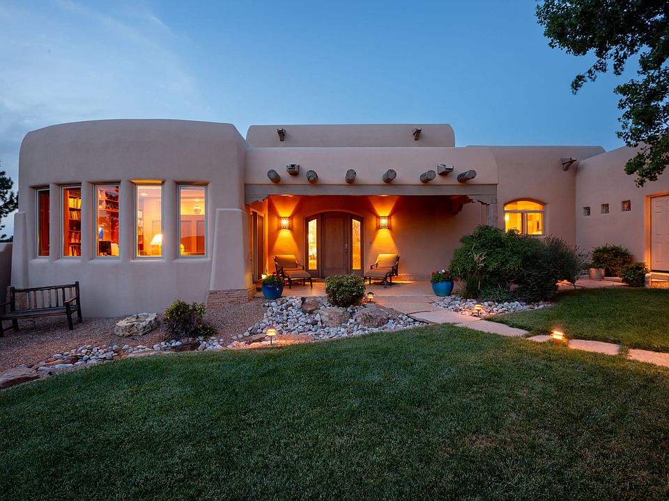 1st image of 13501 Pino Canyon Pl NE