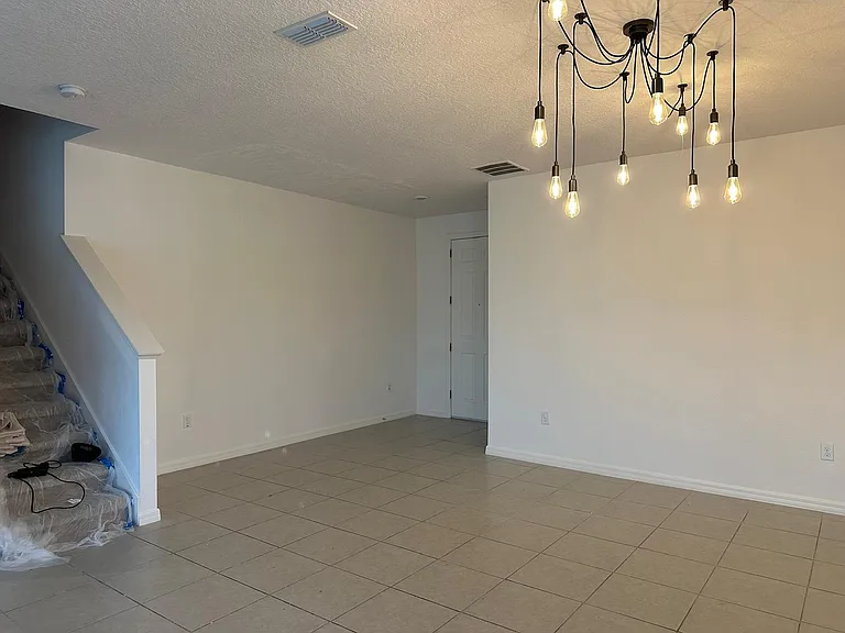 2104 Stillwood Way — Photo 10