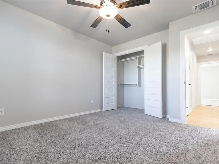 12008 Spear St — Photo 12