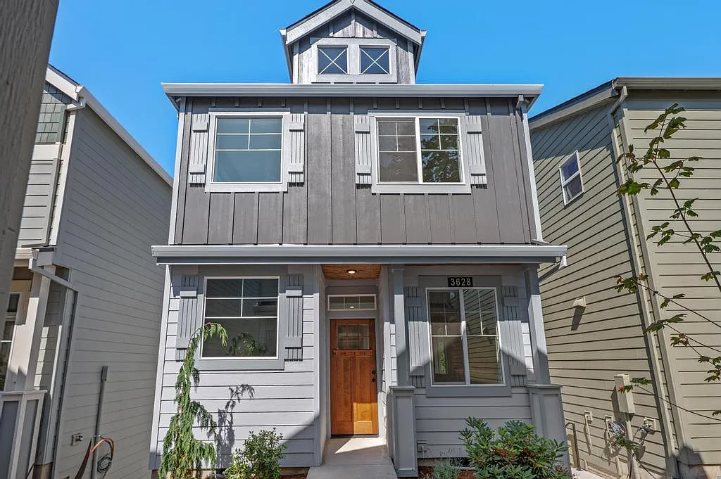 2 bed, 2.5 bath, 967 sqft, $2,750 — Photo 4