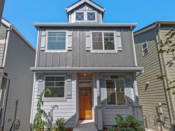 3628 SW Vermont St, Portland, OR 97219