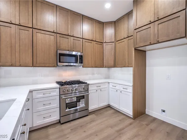 1957 Trail Peak Ln, Las Vegas, NV 89134